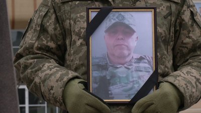 З військовим Віталієм Волкошовцем попрощались у Рівному З військовим Віталієм Волкошовцем попрощались у Рівному
