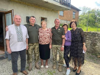 Двійнята, які захищають Україну, брати, родина