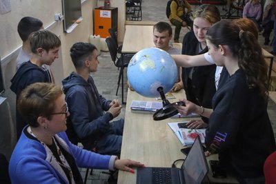 Школа під землею. Як навчаються діти на прифронтовій Херсонщині Школа під землею. Як навчаються діти на прифронтовій Херсонщині
