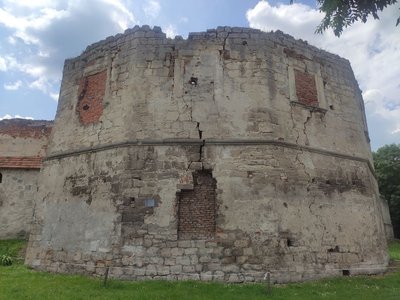 Бережанський замок, історія, архітектура, Тернопільщина, червень 2024 Бережанський замок, історія, архітектура, Тернопільщина, червень 2024