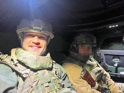 "Завдання №1 — захист держави": інтерв'ю з майором поліції з Волині, який воює на сході "Завдання №1 — захист держави": інтерв'ю з майором поліції з Волині, який воює на сході