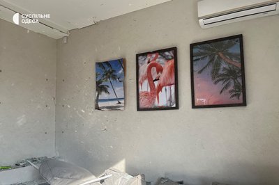 Пошкодження будинків і відділення "Нової пошти": фото наслідків російської атаки Пошкодження будинків і відділення "Нової пошти": фото наслідків російської атаки