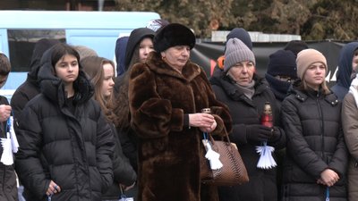 Акція "Ангели пам'яті", вшанували загиблих, Герої Небесної Сотні, Тернопіль, лютий 2025 Акція "Ангели пам'яті", вшанували загиблих, Герої Небесної Сотні, Тернопіль, лютий 2025
