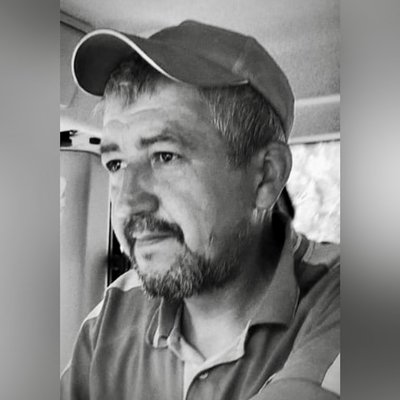 На Волині відкрили меморіальну дошку в пам'ять про 40-річного воїна Олександра Коцуру На Волині відкрили меморіальну дошку в пам'ять про 40-річного воїна Олександра Коцуру