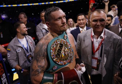 Олександр Усик Олександр Усик