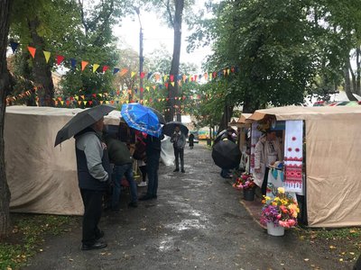 Пампухи від господинь. У Франківську відзначають четверту річницю створення громади Пампухи від господинь. У Франківську відзначають четверту річницю створення громади