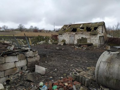 Наслідки обстрілів Донеччини 6 квітня. Фото: Telegram / Павло Кириленко Наслідки обстрілів Донеччини 6 квітня. Фото: Telegram / Павло Кириленко