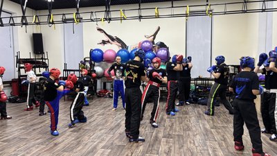 Тренування з кікбоксингу в Чугуєві Тренування з кікбоксингу в Чугуєві
