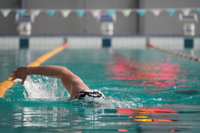 Максим Веракса у басейні в Харкові, 18 вересня 2024 року Максим Веракса у басейні в Харкові, 18 вересня 2024 року