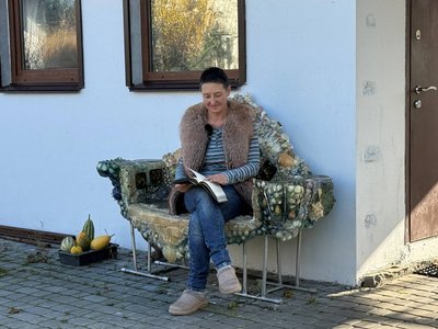 "Коли ти твориш — це і є щастя": майстриня з Черкащини створила на дачі творчий простір "Коли ти твориш — це і є щастя": майстриня з Черкащини створила на дачі творчий простір