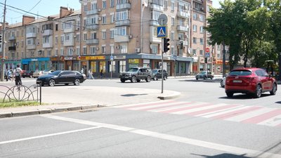 "Думав, що якісь ракети": жителі Черкас просять контролювати гучність транспорту "Думав, що якісь ракети": жителі Черкас просять контролювати гучність транспорту