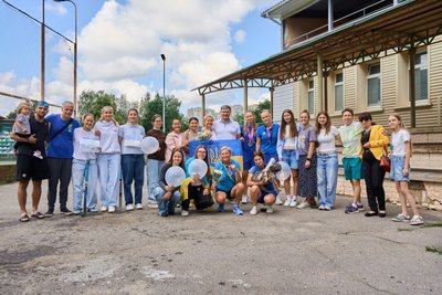 У Сумах зустріли збірну України, яка вийшла до еліти Європи з хокею на траві У Сумах зустріли збірну України, яка вийшла до еліти Європи з хокею на траві