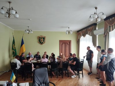Мешканці Дублян у кабінеті ректора Львівського національного університету природокористування, 15 липня 2024 Мешканці Дублян у кабінеті ректора Львівського національного університету природокористування, 15 липня 2024