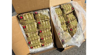 Чернігівські прикордонники отримали новий реанімобіль від благодійників Чернігівські прикордонники отримали новий реанімобіль від благодійників