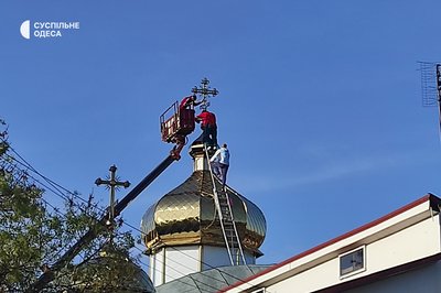 Глава ПЦУ прибув до Одеси та освятив хрести для куполів собору Різдва Христового