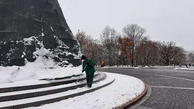 Сад Шевченка у Харкові, 6 грудня 2024 року Сад Шевченка у Харкові, 6 грудня 2024 року