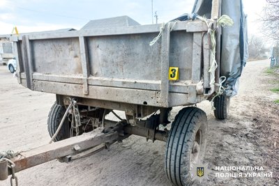 Чоловік загинув через наїзд трактора на Рівненщині — поліція