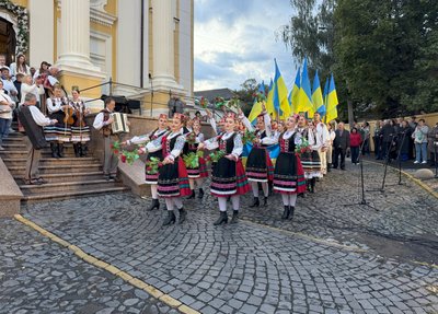 "Молитвою за Україну" розпочали відзначення Дня Незалежності в Ужгороді "Молитвою за Україну" розпочали відзначення Дня Незалежності в Ужгороді