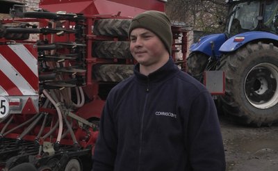 Фермерство на Волині — механізатор Василь Романюк Фермерство на Волині — механізатор Василь Романюк