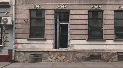 Будівля, фасад, встановлення пластикових дверей, Тернопіль Будівля, фасад, встановлення пластикових дверей, Тернопіль