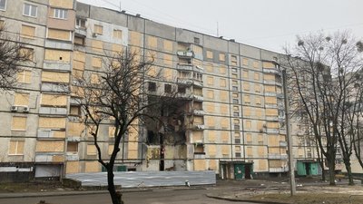 Багатоповерхівка на вулиці Нескорених Багатоповерхівка на вулиці Нескорених