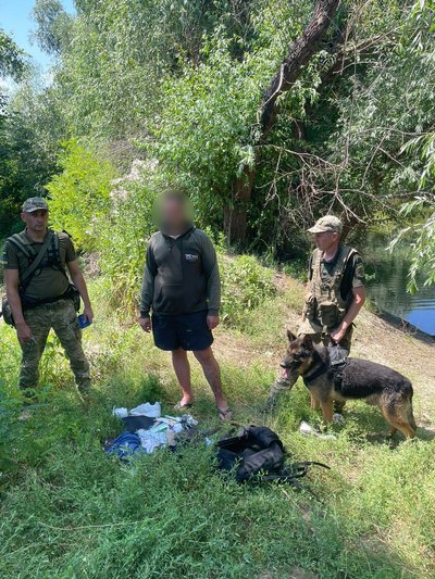 Хотів форсувати Дунай на автомобільній камері: на кордоні затримали мешканця Київщини