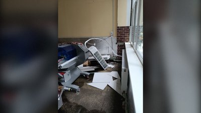 “Можливості є, треба брати і робити”: як сумський бізнес відновлюється після російських обстрілів “Можливості є, треба брати і робити”: як сумський бізнес відновлюється після російських обстрілів