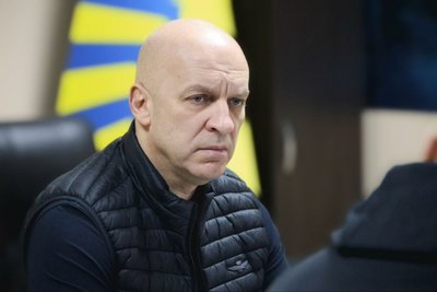 Зарплати, пенсії та дружини підприємиці: що задекларували очільник Донецької ОДА та його заступники Зарплати, пенсії та дружини підприємиці: що задекларували очільник Донецької ОДА та його заступники