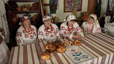 "З Божою молитвою і чистими помислами": як господині з села на Черкащині випікають паски "З Божою молитвою і чистими помислами": як господині з села на Черкащині випікають паски