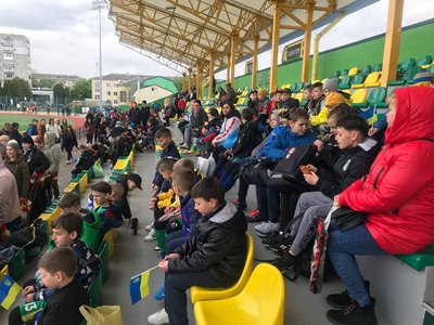 В Житомирі стартувала перша шкільна ліга з футболу – долучилися 36 команд В Житомирі стартувала перша шкільна ліга з футболу – долучилися 36 команд
