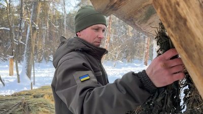 Дикі тварини на Чернігівщині: як взимку підгодовують диких звірів Дикі тварини на Чернігівщині: як взимку підгодовують диких звірів
