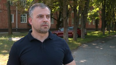 Трьом громадам Чернігівщини передали нові інклюзивні шкільні автобуси Трьом громадам Чернігівщини передали нові інклюзивні шкільні автобуси