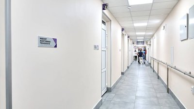 У Чернігівській лікарні №4 завершили ремонт реабілітаційного відділення за понад 30 мільйонів гривень У Чернігівській лікарні №4 завершили ремонт реабілітаційного відділення за понад 30 мільйонів гривень