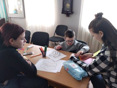 У Полтаві ініціюють групу продовженого дня для дітей та молоді із синдромом Дауна У Полтаві ініціюють групу продовженого дня для дітей та молоді із синдромом Дауна