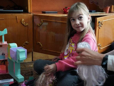 “Мріяла, аби він повів дочку під вінець” - родина загиблого зенітника збирає підписи на присвоєння звання Героя України “Мріяла, аби він повів дочку під вінець” - родина загиблого зенітника збирає підписи на присвоєння звання Героя України
