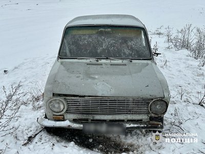 На автодорозі Чугуїв — Мілове на Харківщині 15 лютого сталося ДТП: SsangYong занесло та він зіштовхнувся з ВАЗ 2101 На автодорозі Чугуїв — Мілове на Харківщині 15 лютого сталося ДТП: SsangYong занесло та він зіштовхнувся з ВАЗ 2101