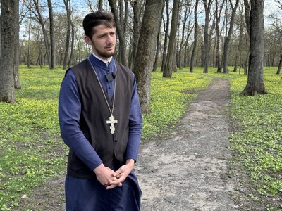 "Погрожували і приїжджали додому": як УПЦ впливає на перехід парафій до ПЦУ на Полтавщині "Погрожували і приїжджали додому": як УПЦ впливає на перехід парафій до ПЦУ на Полтавщині
