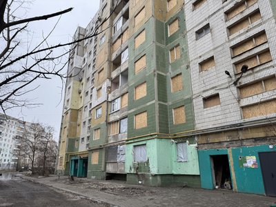 У Сумах розпочинають відновлення багатоповерхівки на Героїв Крут, 68А У Сумах розпочинають відновлення багатоповерхівки на Героїв Крут, 68А