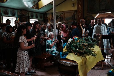 У Сумах провели в останню путь військовослужбовців Тараса Ковтуна та Ігоря Шерстюка У Сумах провели в останню путь військовослужбовців Тараса Ковтуна та Ігоря Шерстюка