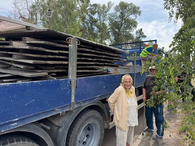 Серцевий напад та розбита голова: у Черкасах на Лісовій Просіці зчинилася сутичка Серцевий напад та розбита голова: у Черкасах на Лісовій Просіці зчинилася сутичка