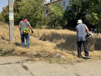 "Армія відновлення" на Херсонщині: за пів року понад дві тисячі людей долучилися до суспільно корисних робіт "Армія відновлення" на Херсонщині: за пів року понад дві тисячі людей долучилися до суспільно корисних робіт