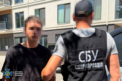 Передавав РФ фото, відео та координати: на Одещині затримали військового