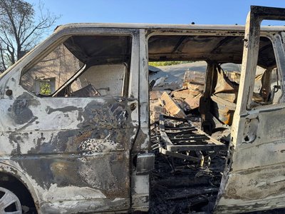 "Машини спалахнули. Диму повно було": очевидці про обстріл Запоріжжя "шахедами" 23 вересня "Машини спалахнули. Диму повно було": очевидці про обстріл Запоріжжя "шахедами" 23 вересня