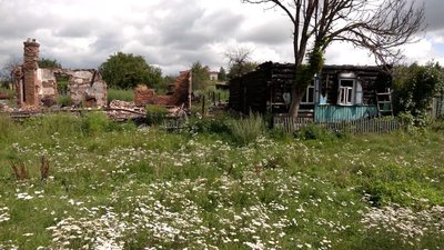 Менше кілометра до кордону з Росією: з села Костобобрів, що на Чернігівщині, виїхала третина жителів Менше кілометра до кордону з Росією: з села Костобобрів, що на Чернігівщині, виїхала третина жителів