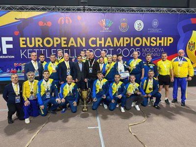 Чемпіонат Європи з гирьового спорту, спортсмени зі Збаража, здобули медалі, Тернопіль, 11 грудня 2025 року Чемпіонат Європи з гирьового спорту, спортсмени зі Збаража, здобули медалі, Тернопіль, 11 грудня 2025 року