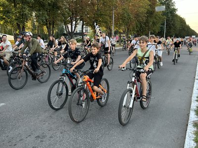 У Кременчуці відбувся благодійний велопарад напередодні Дня Незалежності У Кременчуці відбувся благодійний велопарад напередодні Дня Незалежності