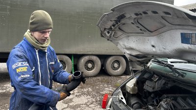 Антон "Цвях" військовослужбовець 111 окремої бригади ТрО ЗСУ Донецька область Антон "Цвях" військовослужбовець 111 окремої бригади ТрО ЗСУ Донецька область