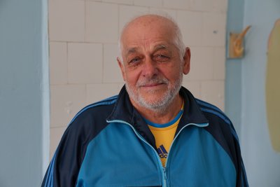 "Люди хочуть залишитися ближче до домівки". Як працює транзитний центр для евакуйованих у Сумах "Люди хочуть залишитися ближче до домівки". Як працює транзитний центр для евакуйованих у Сумах