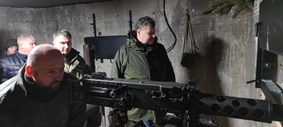 Кордон з Білоруссю на Житомирщині зашивають окопами та заливають бетоном Кордон з Білоруссю на Житомирщині зашивають окопами та заливають бетоном