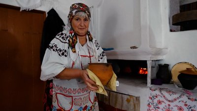 Рецепт сірого борщу: як на Житомирщині готують автентичну страву Полісся Рецепт сірого борщу: як на Житомирщині готують автентичну страву Полісся